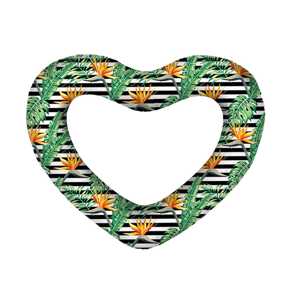 Giant Heart Swim Ring (Deflated: 160x135cm)