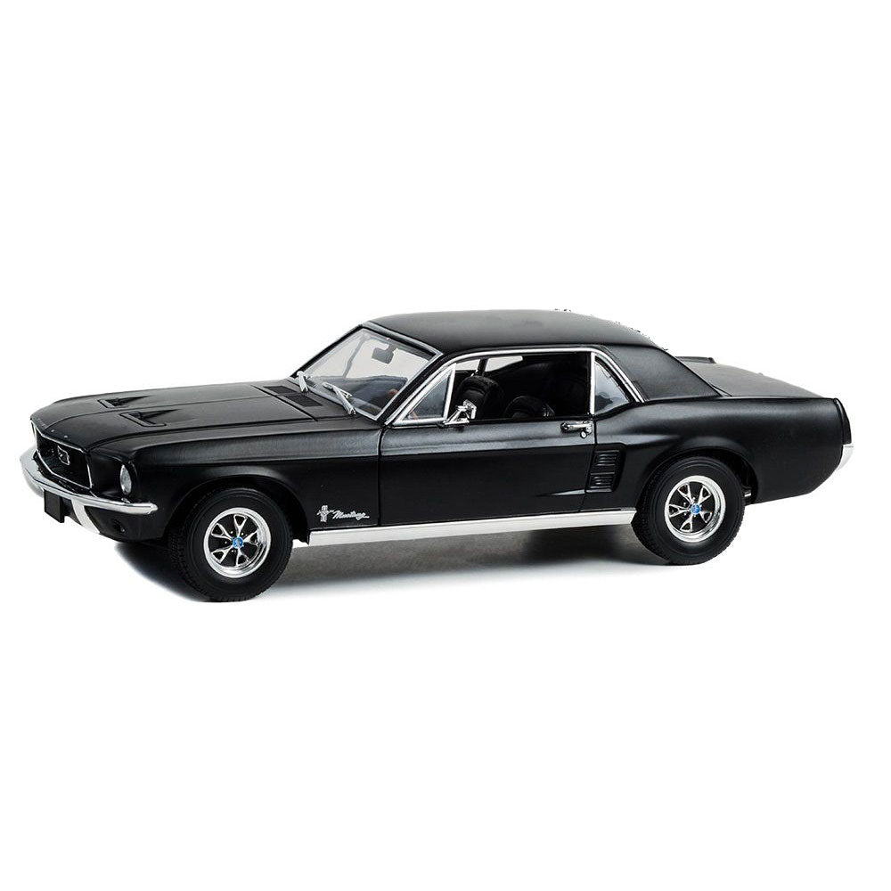 1967 Ford Mustang Coupe 1/18 Model skali