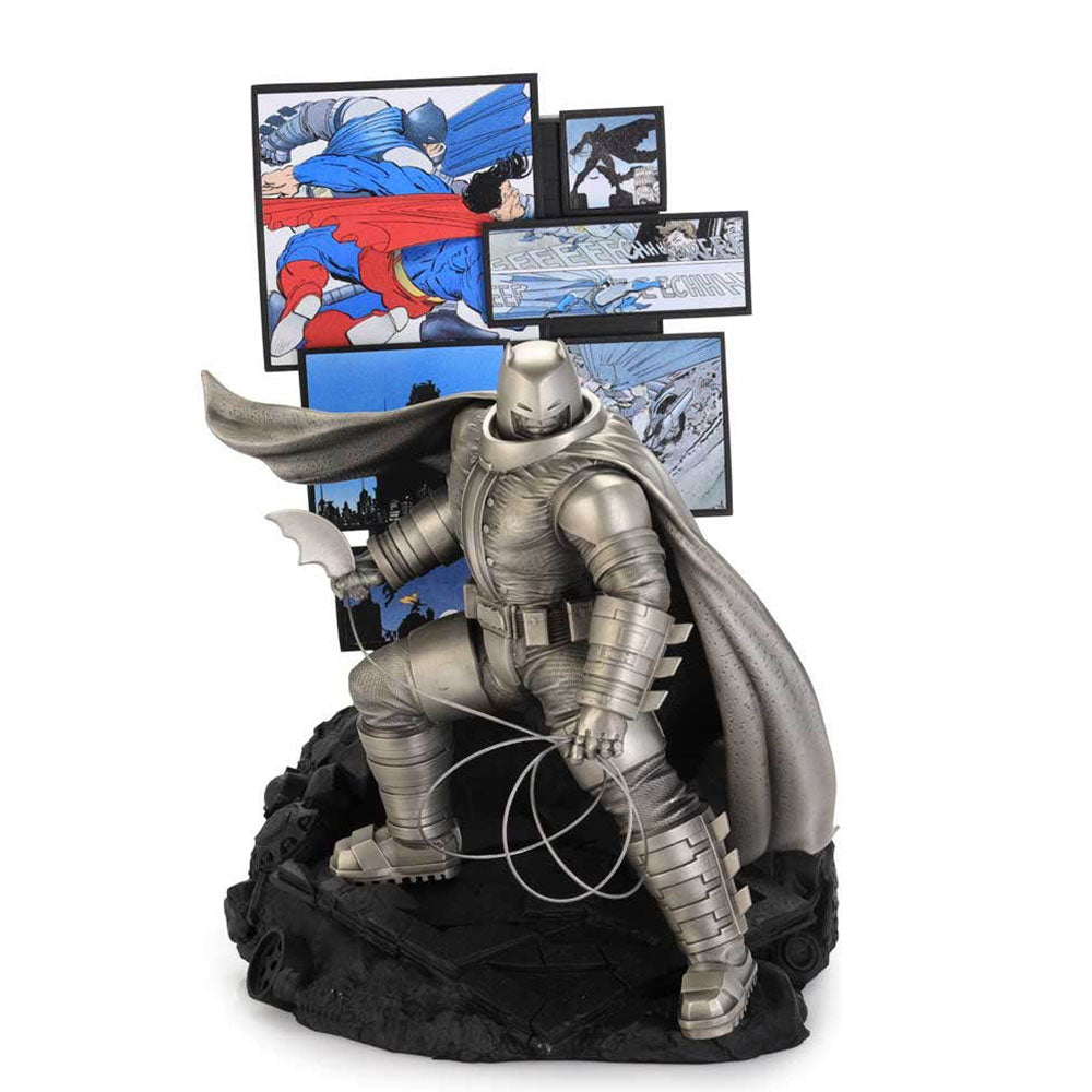 Royal Selangor Batman The Dark Knight Restituisce la figura