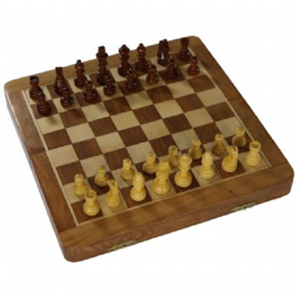 Hawstead Magnics Folding Acacia Chess Set