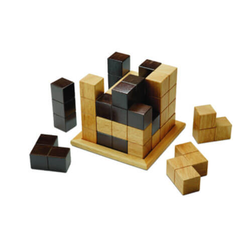 Quadefy Wooden Strategy Game